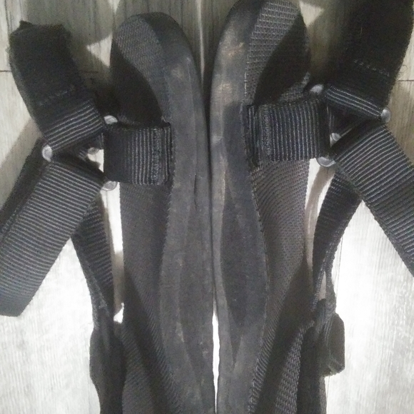 Teva sandals size 12 men black - Picture 5 of 7